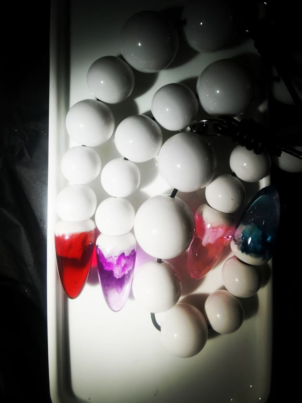 Modular Anal Beads White Resin