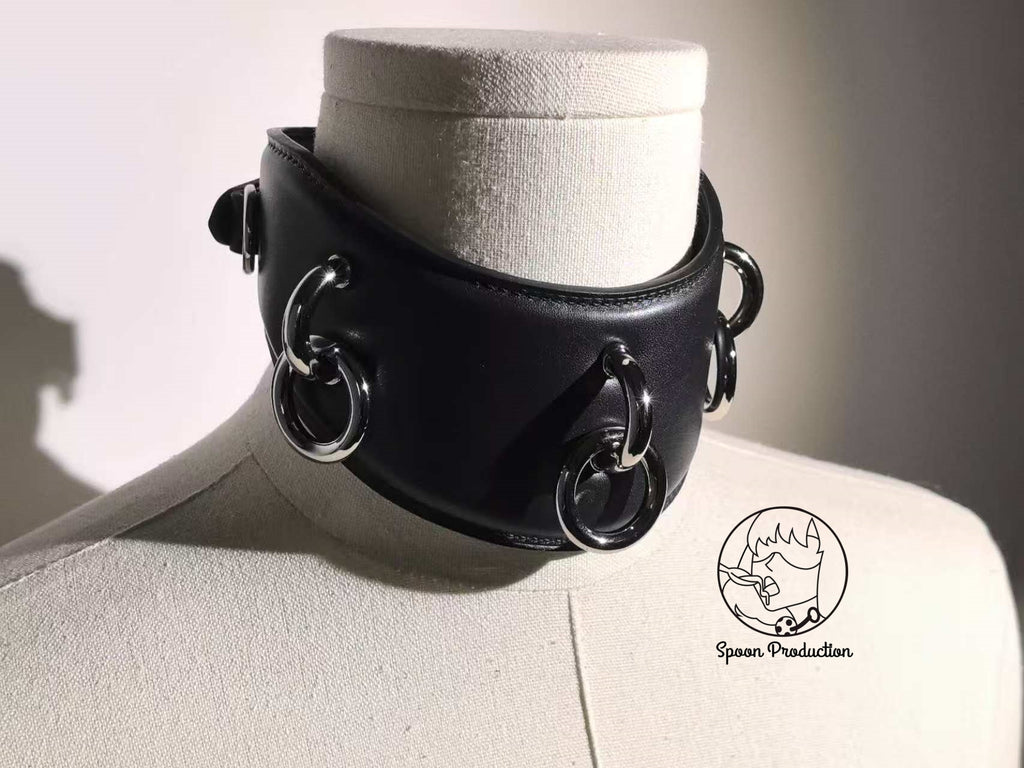 Curved Restraint Collar (Light Restriction)