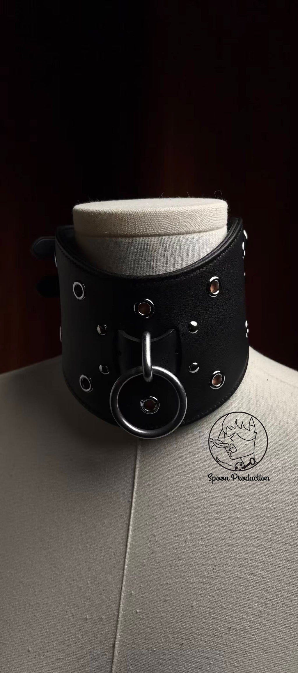 Curved Restraint Collar (Heavy Restriction)