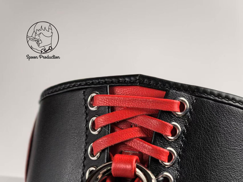 Wide Corset-Style Collar