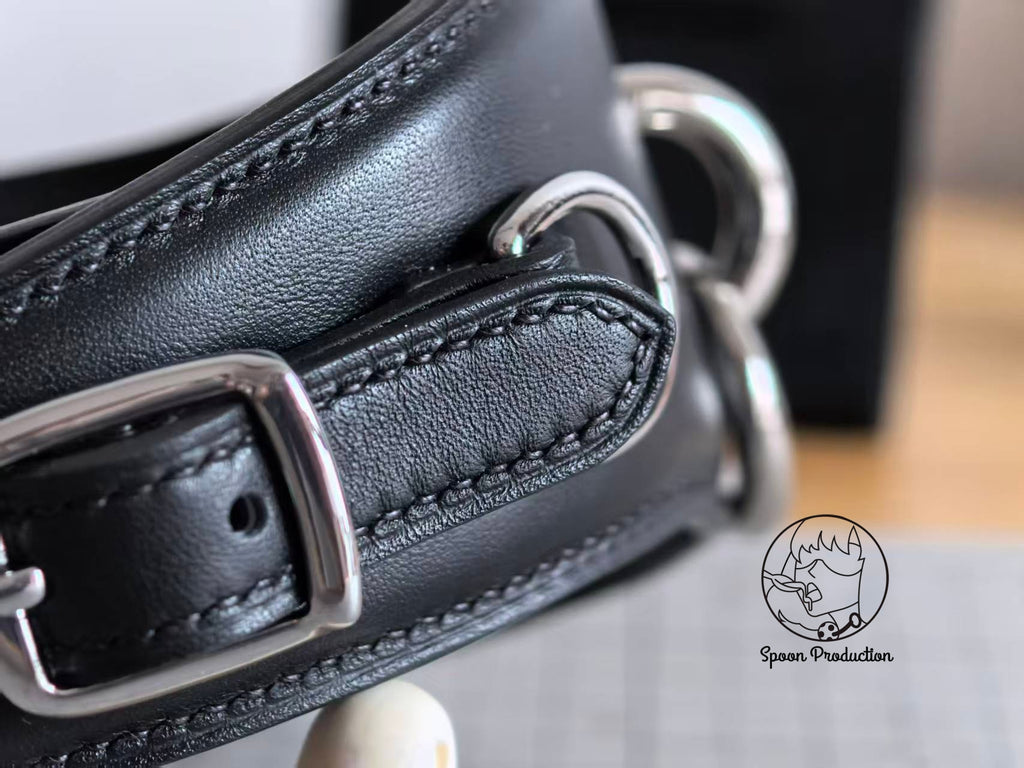 Curved Restraint Collar (Light Restriction)