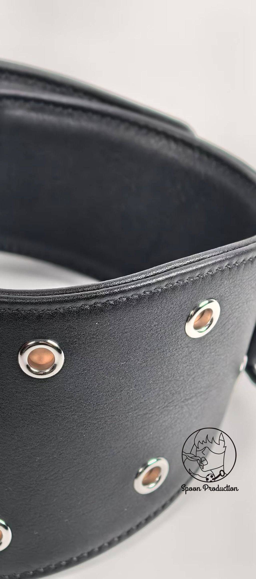 Curved Restraint Collar (Heavy Restriction)