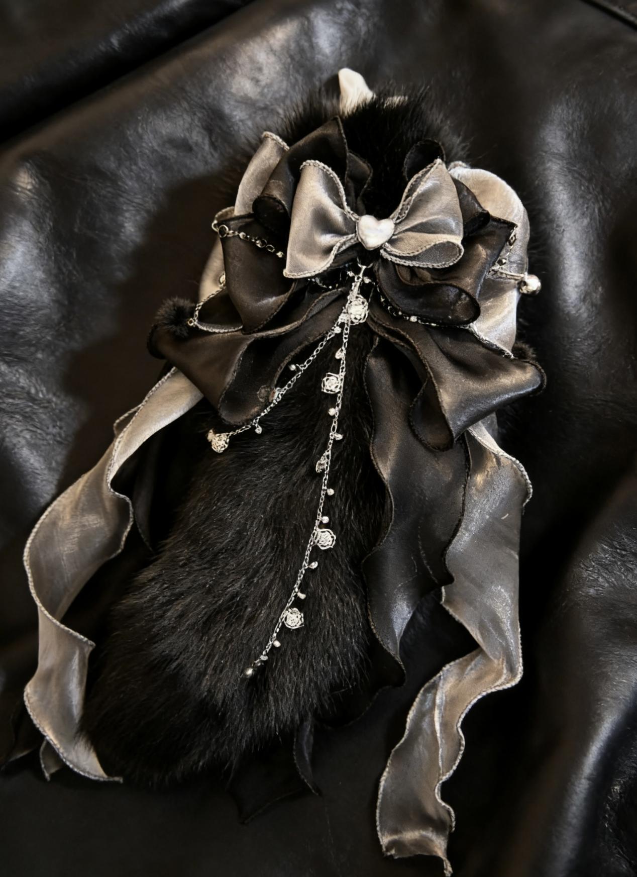 Fox Tail Butt Plug by Undulate